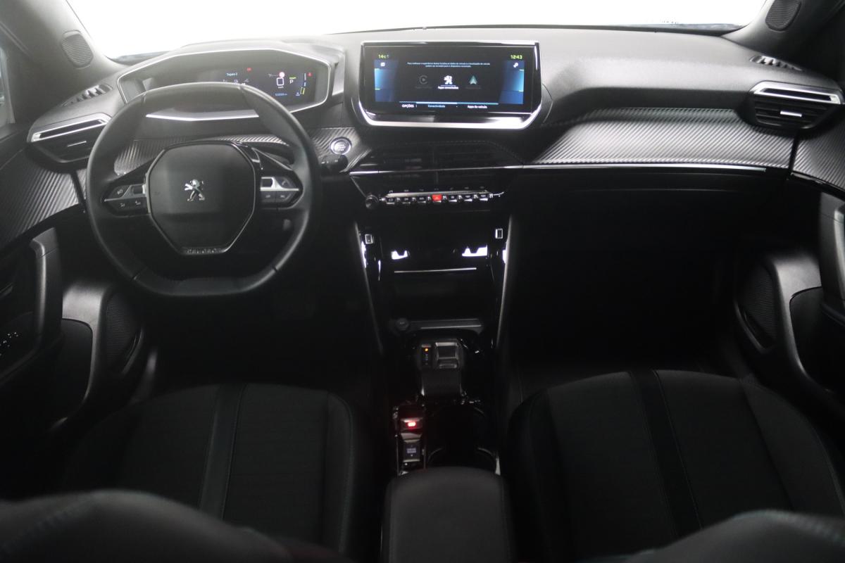 peugeot-2008-2023-eletrico-500cc