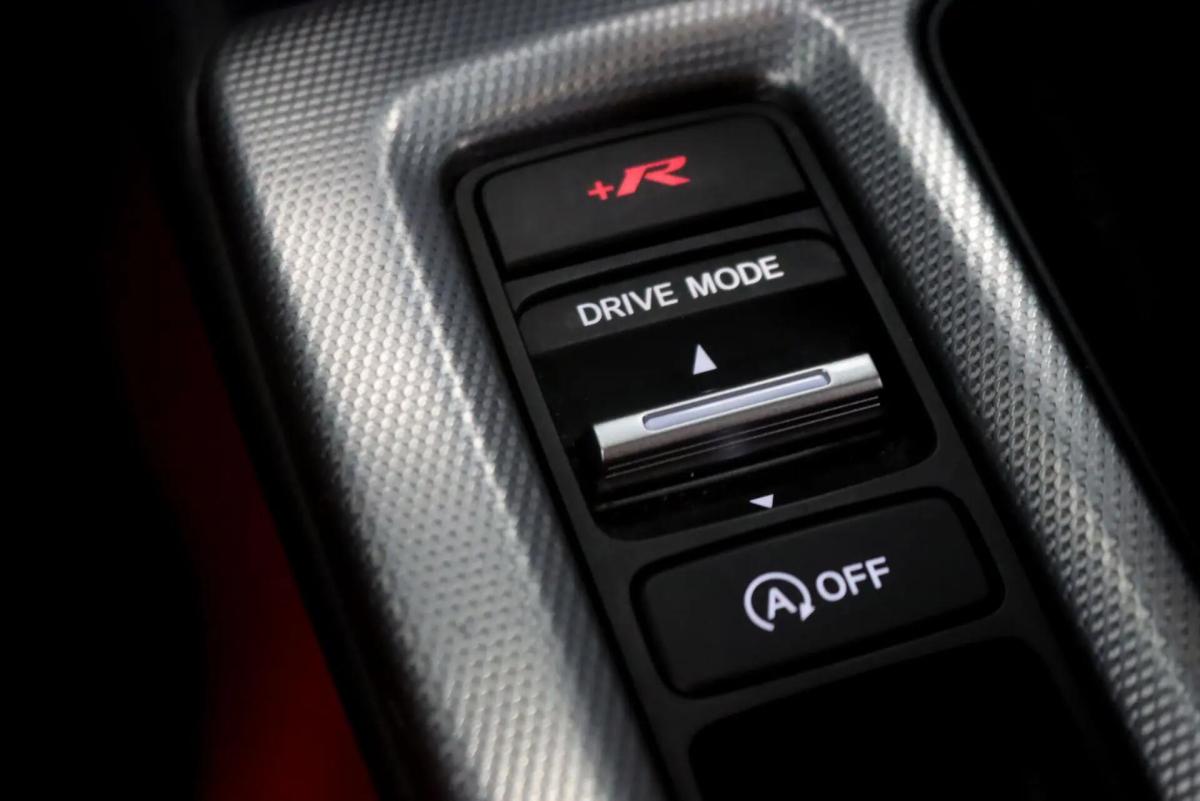 honda-civic-2025-gasolina-1996cc