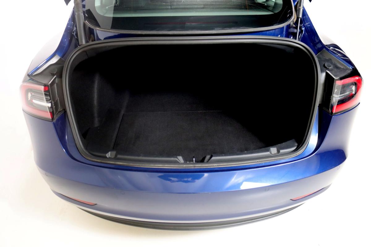 tesla-model-3-2021-eletrico-500cc