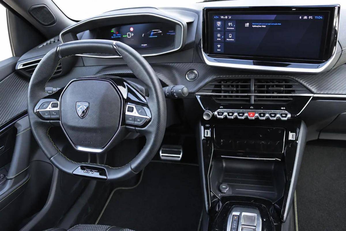 peugeot-e-2008-2025-eletrico-0cc