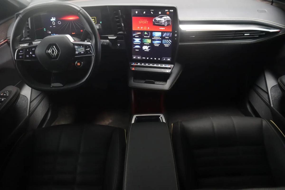 renault-megane-e-tech-2023-eletrico-0cc