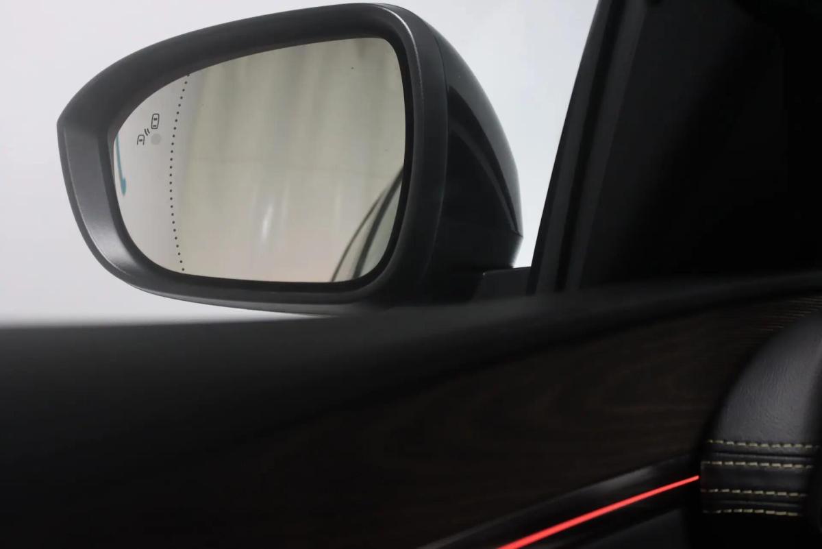 renault-megane-e-tech-2023-eletrico-0cc