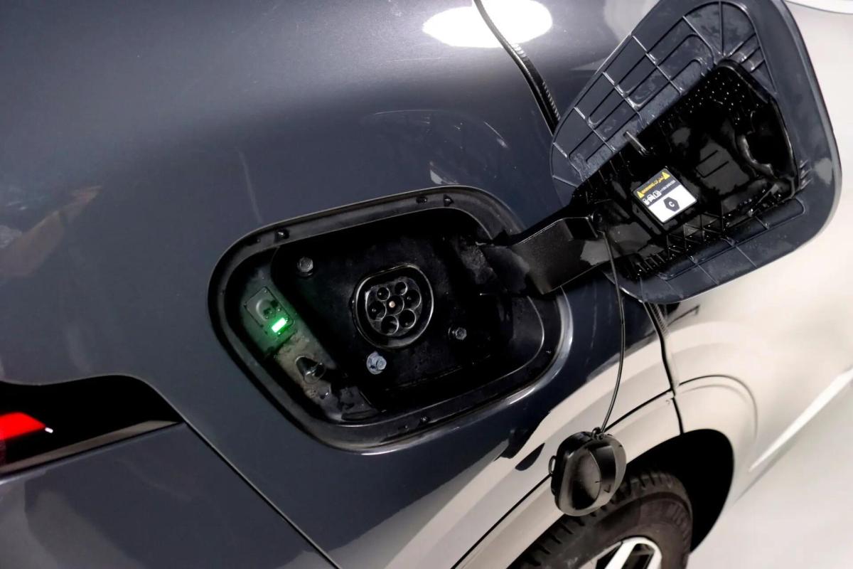 kia-sportage-2023-hibrido-a-gasolina-1598cc