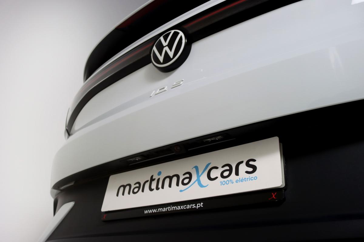volkswagen-id-5-2023-eletrico-500cc