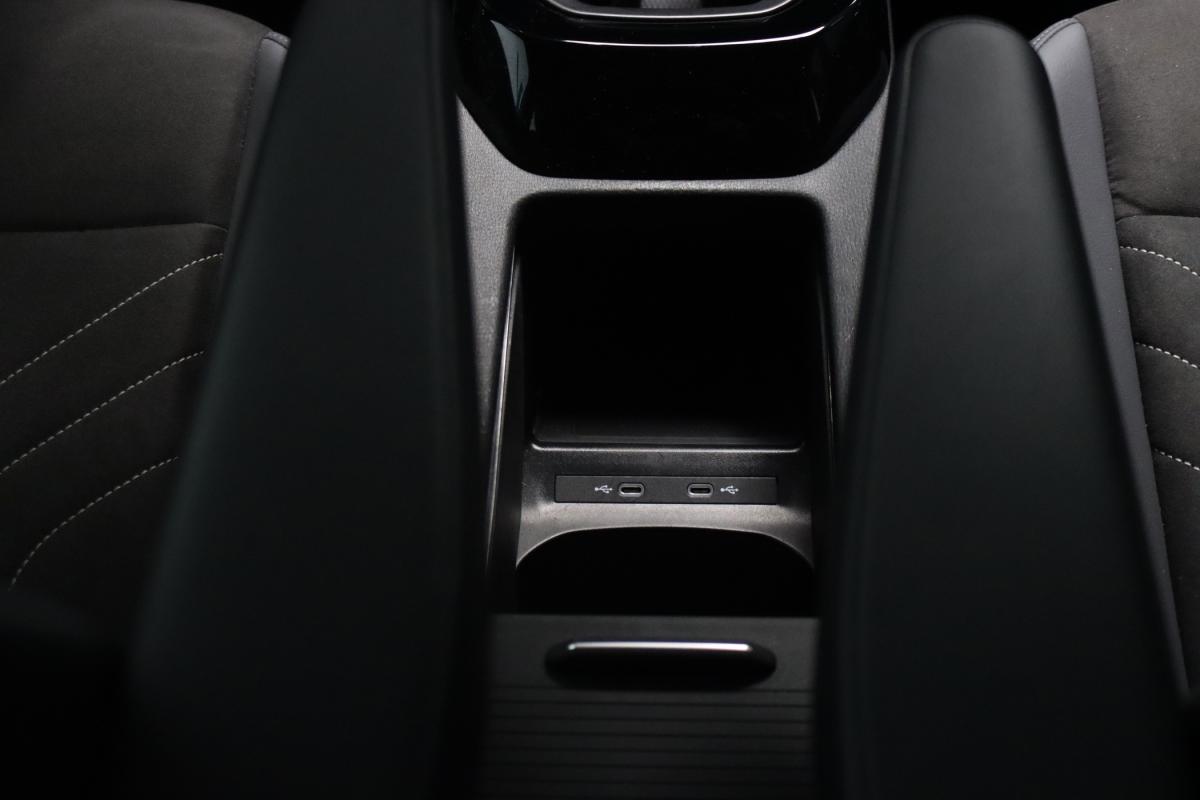 volkswagen-id-5-2023-eletrico-500cc