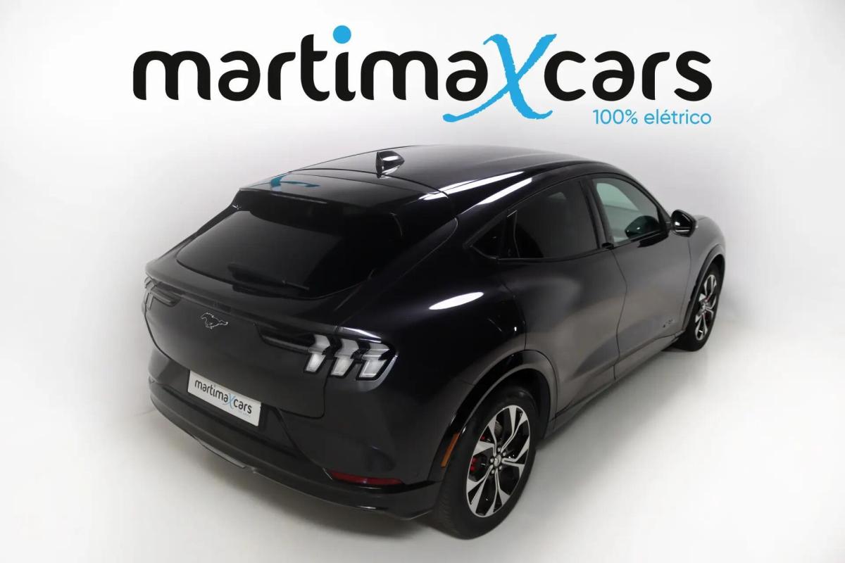 ford-mustang-mach-e-2022-eletrico-0cc