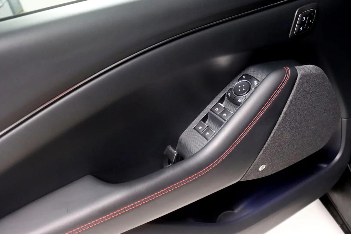 ford-mustang-mach-e-2022-eletrico-0cc