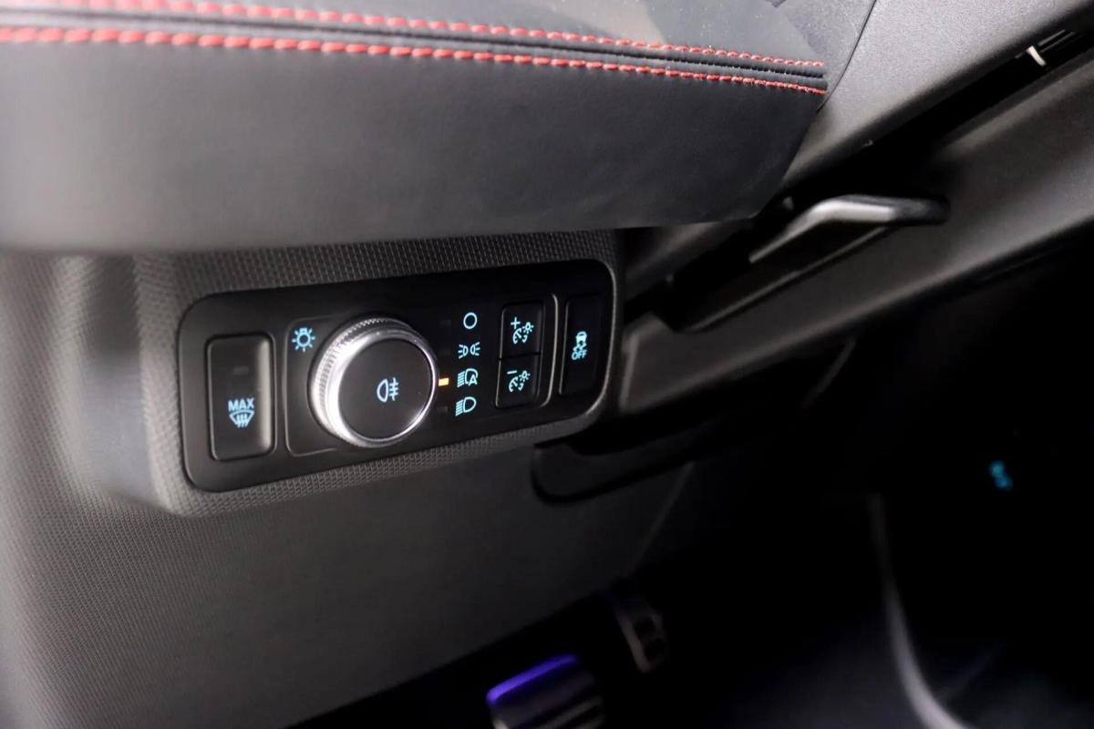 ford-mustang-mach-e-2022-eletrico-0cc