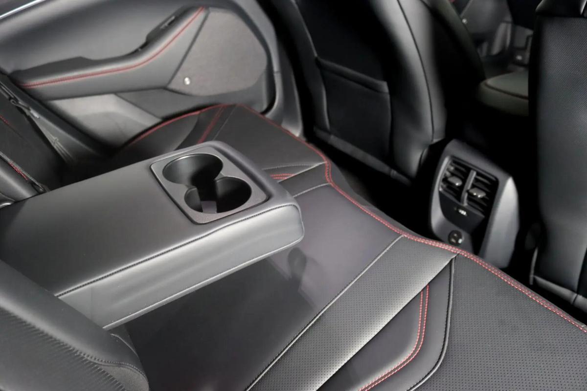 ford-mustang-mach-e-2022-eletrico-0cc
