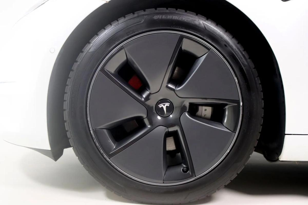 tesla-model-3-2021-eletrico-0cc