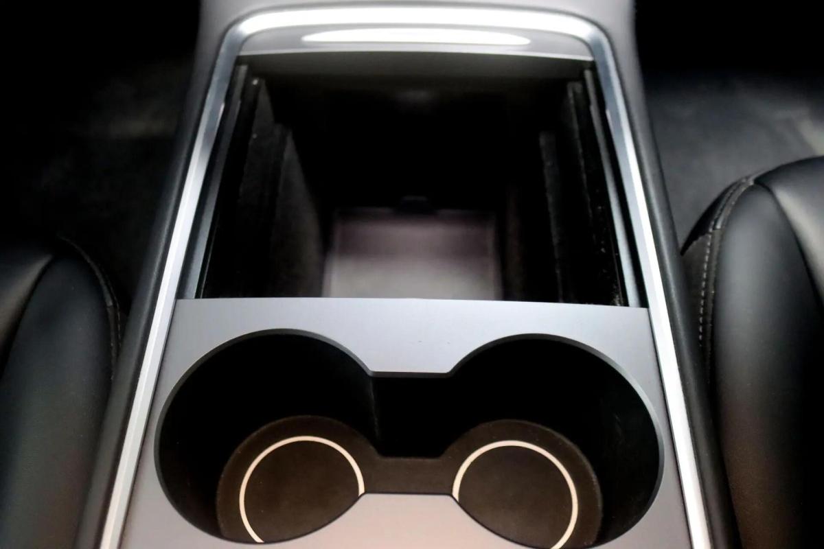 tesla-model-3-2021-eletrico-0cc