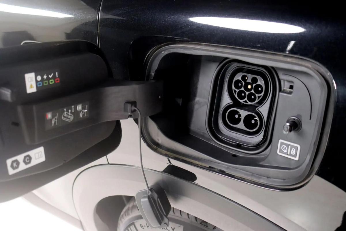 citroen-e-c4-x-2023-eletrico-0cc