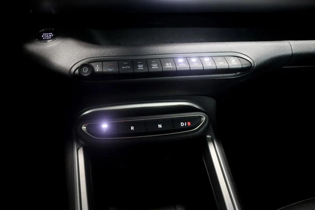 jeep-avenger-2025-eletrico-0cc
