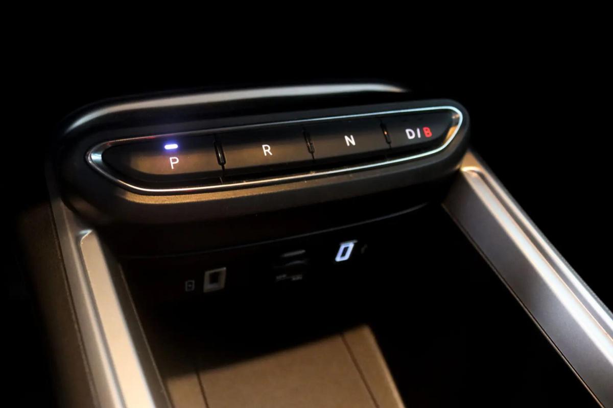 jeep-avenger-2025-eletrico-0cc