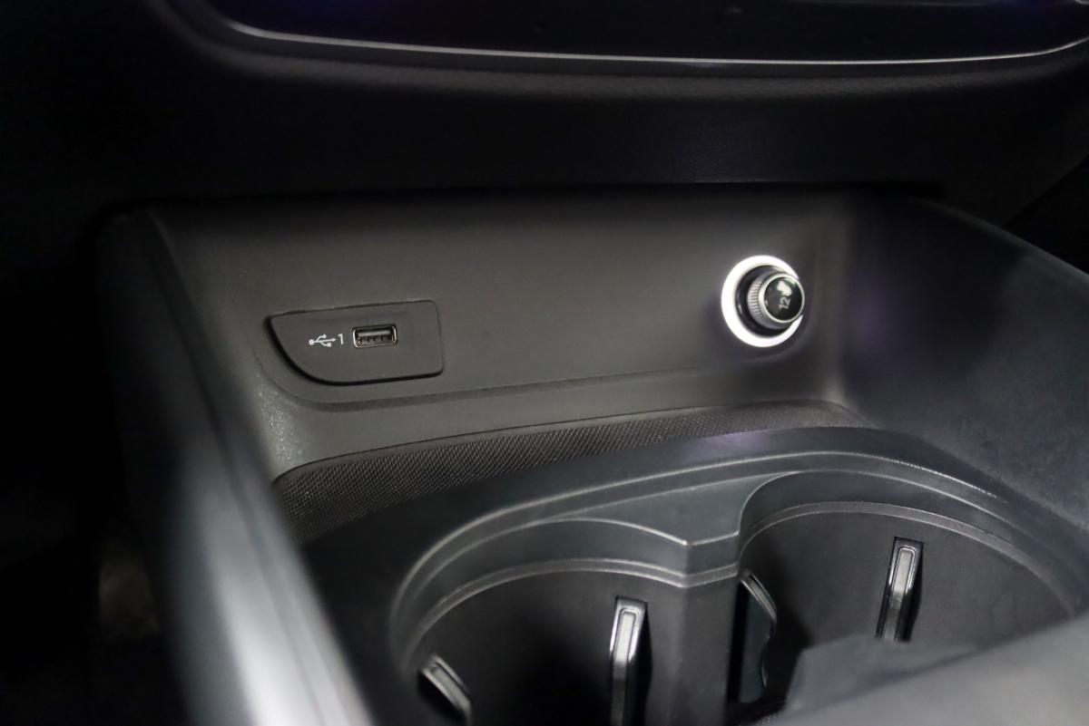 audi-a3-sportback-2017-diesel-1598cc