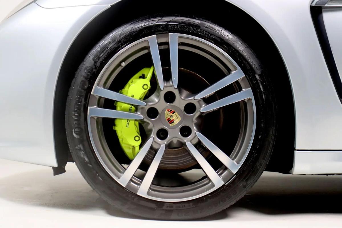 porsche-panamera-2014-hibrido-a-gasolina-2995cc