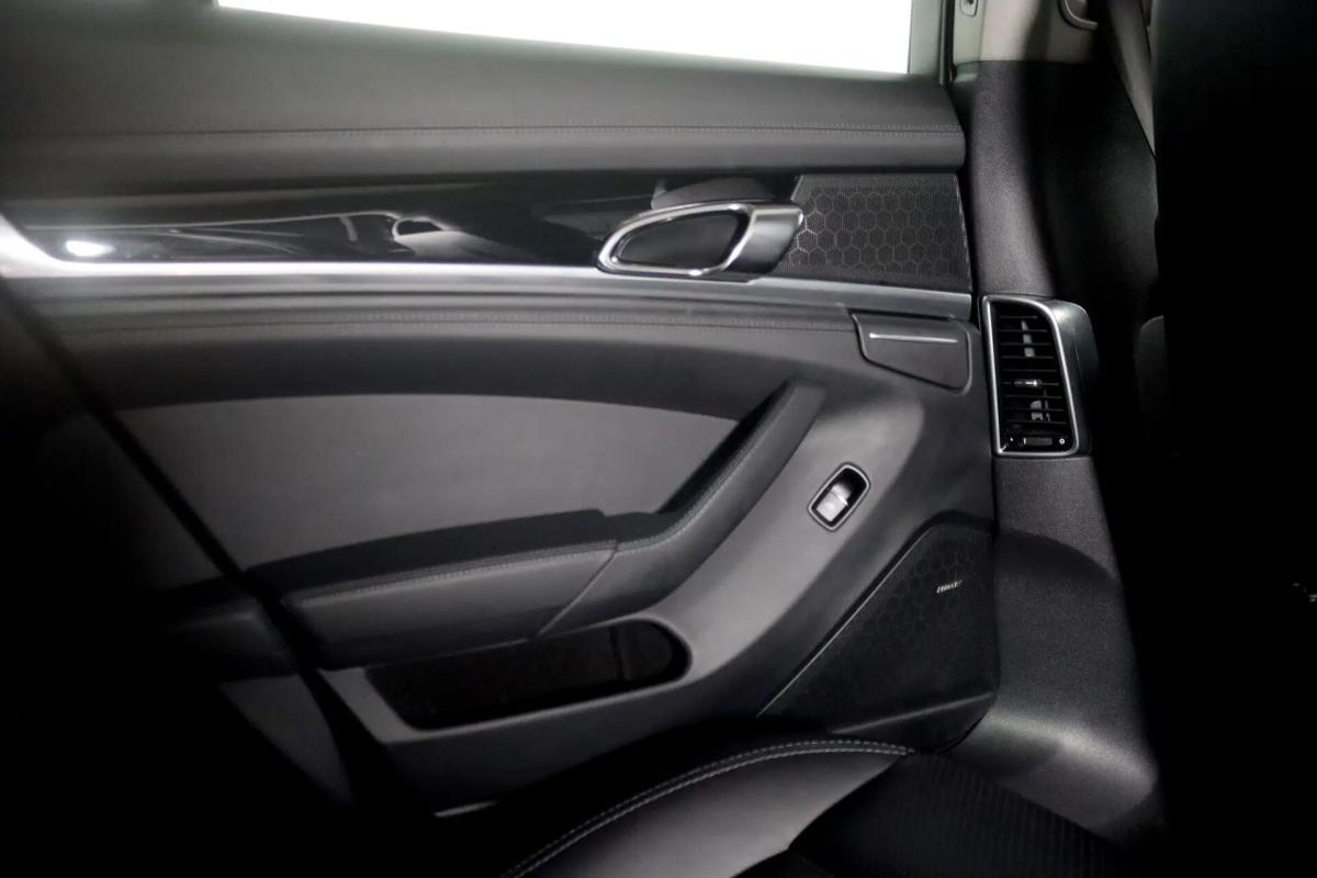 porsche-panamera-2014-hibrido-a-gasolina-2995cc