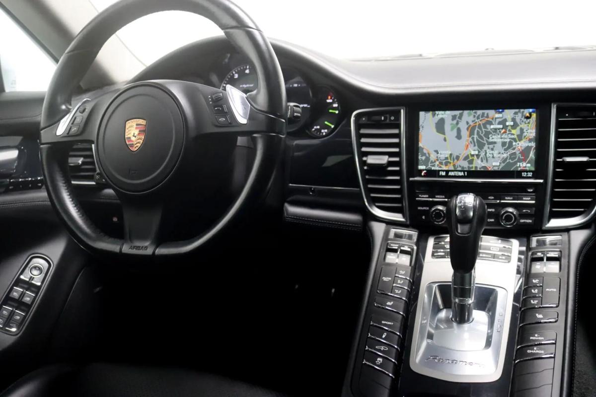 porsche-panamera-2014-hibrido-a-gasolina-2995cc