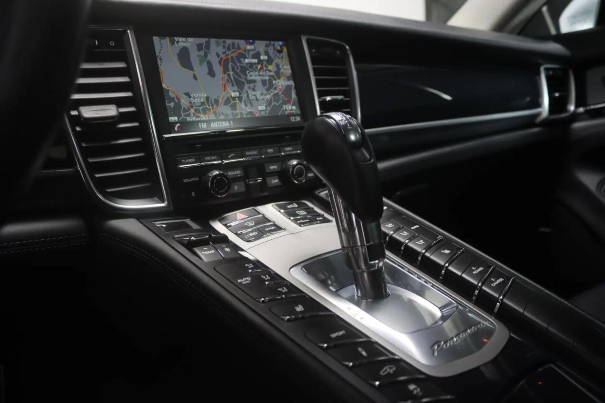 porsche-panamera-2014-hibrido-a-gasolina-2995cc
