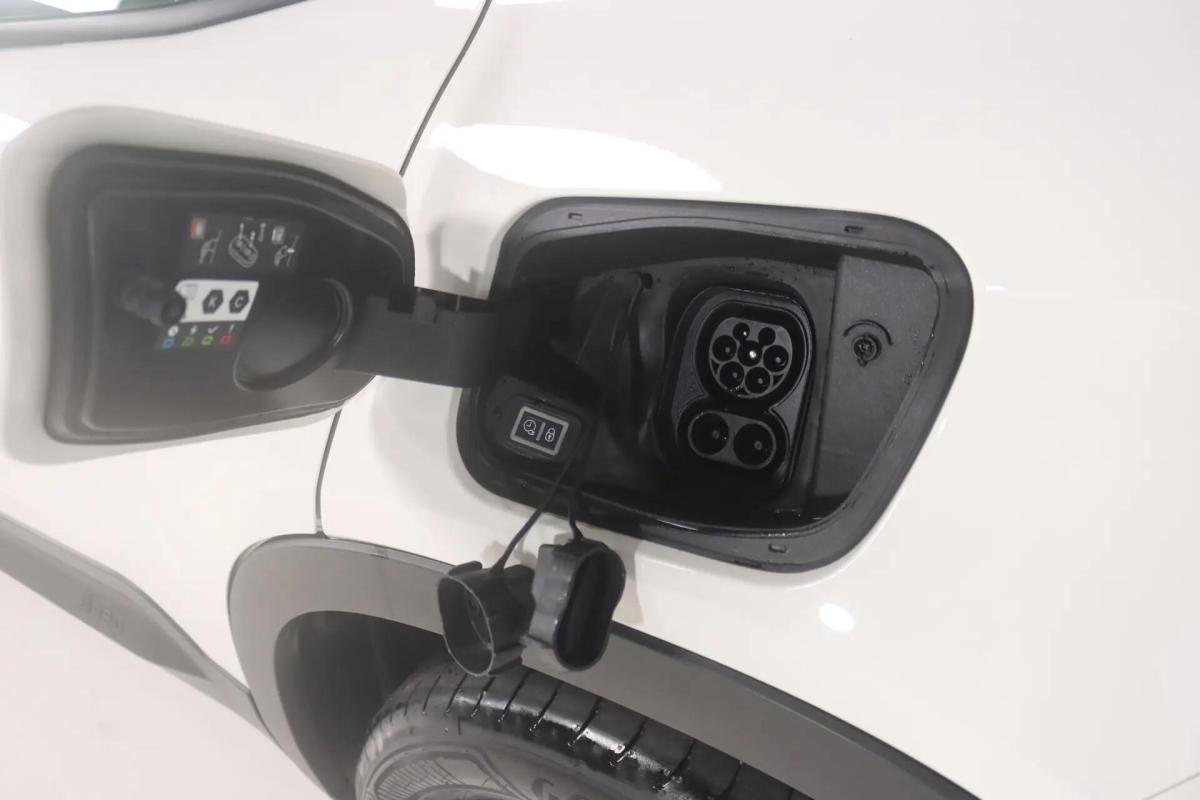 jeep-avenger-2025-eletrico-0cc