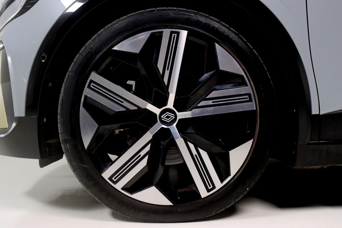 renault-megane-e-tech-2023-eletrico-500cc
