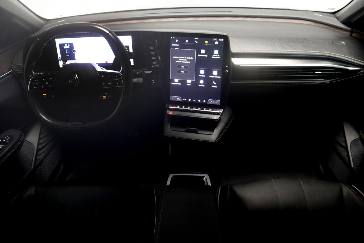 renault-megane-e-tech-2023-eletrico-500cc