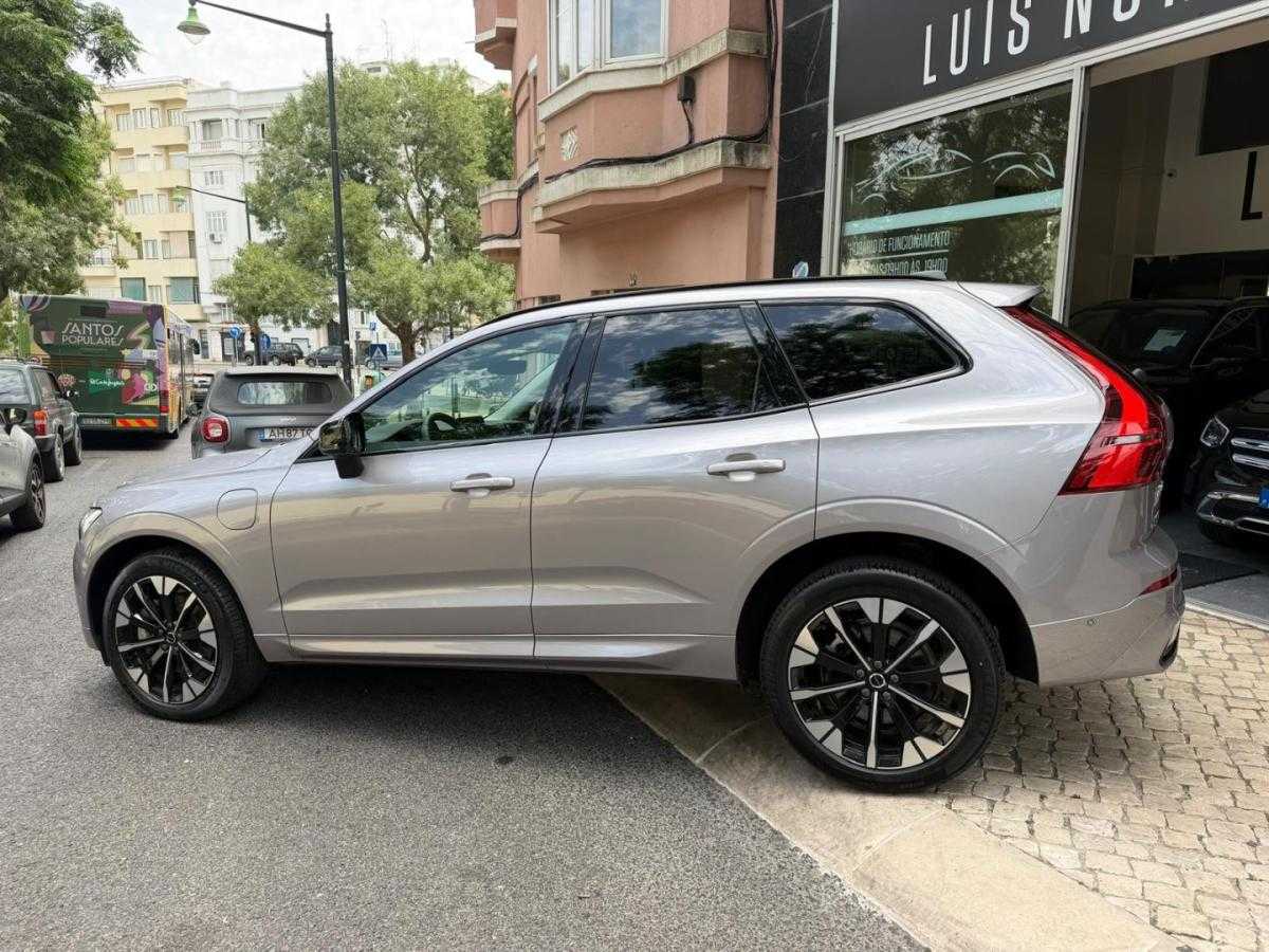 volvo-xc60-2025-hibrido-1969cc
