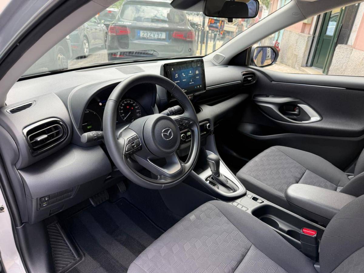 mazda-2-2025-hibrido-1490cc