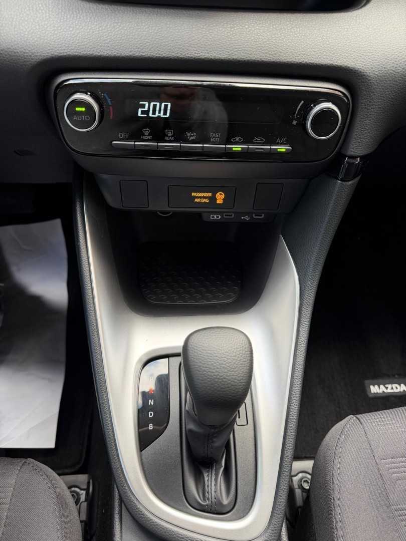 mazda-2-2025-hibrido-1490cc