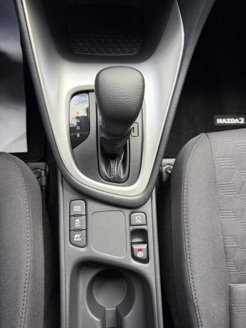 mazda-2-2025-hibrido-1490cc