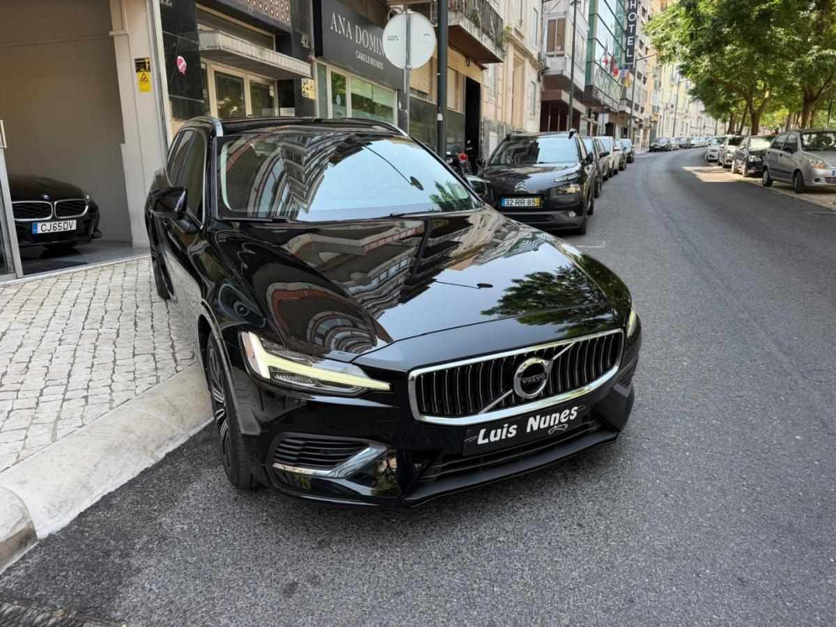 volvo-v60-2022-hibrido-1969cc