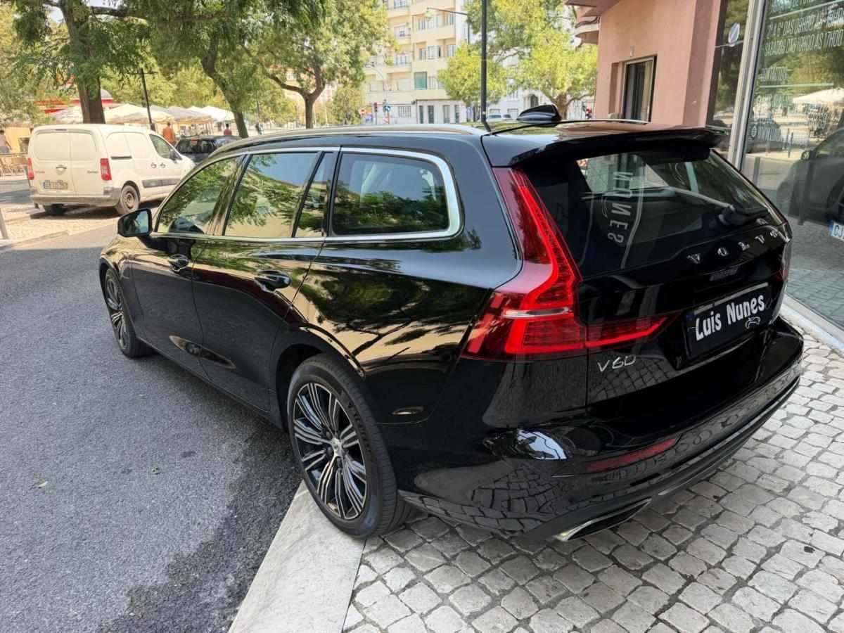 volvo-v60-2022-hibrido-1969cc