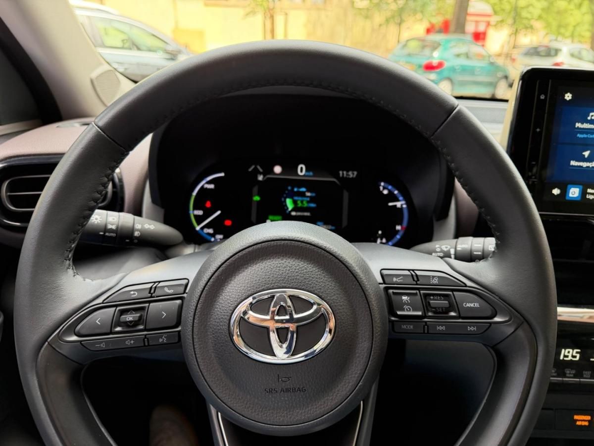 toyota-yaris-cross-2023-hibrido-1490cc
