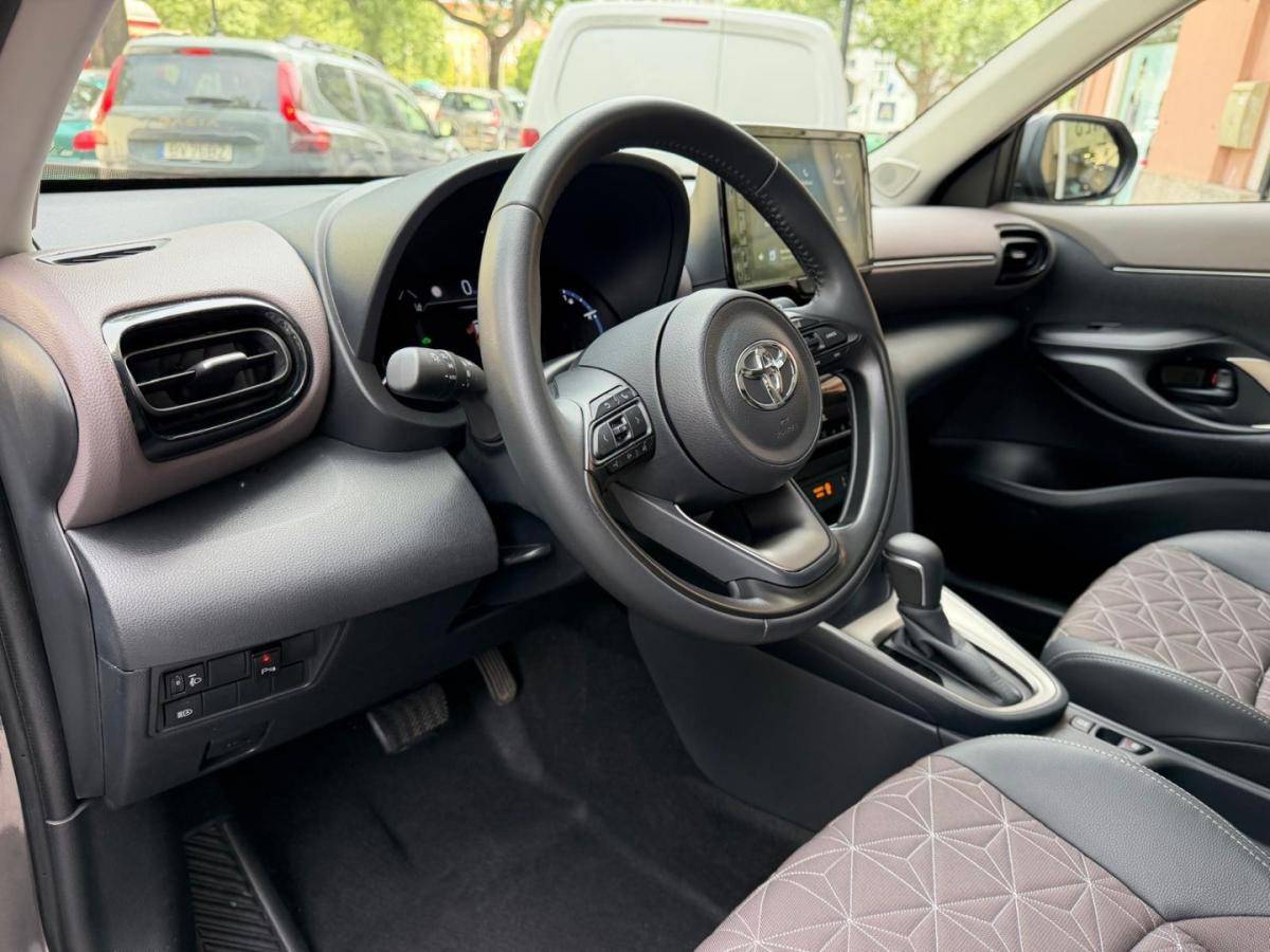 toyota-yaris-cross-2023-hibrido-1490cc