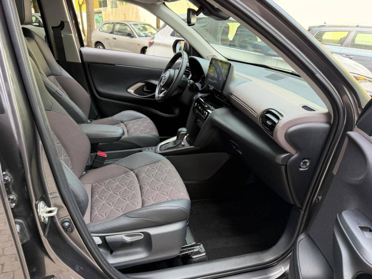 toyota-yaris-cross-2023-hibrido-1490cc