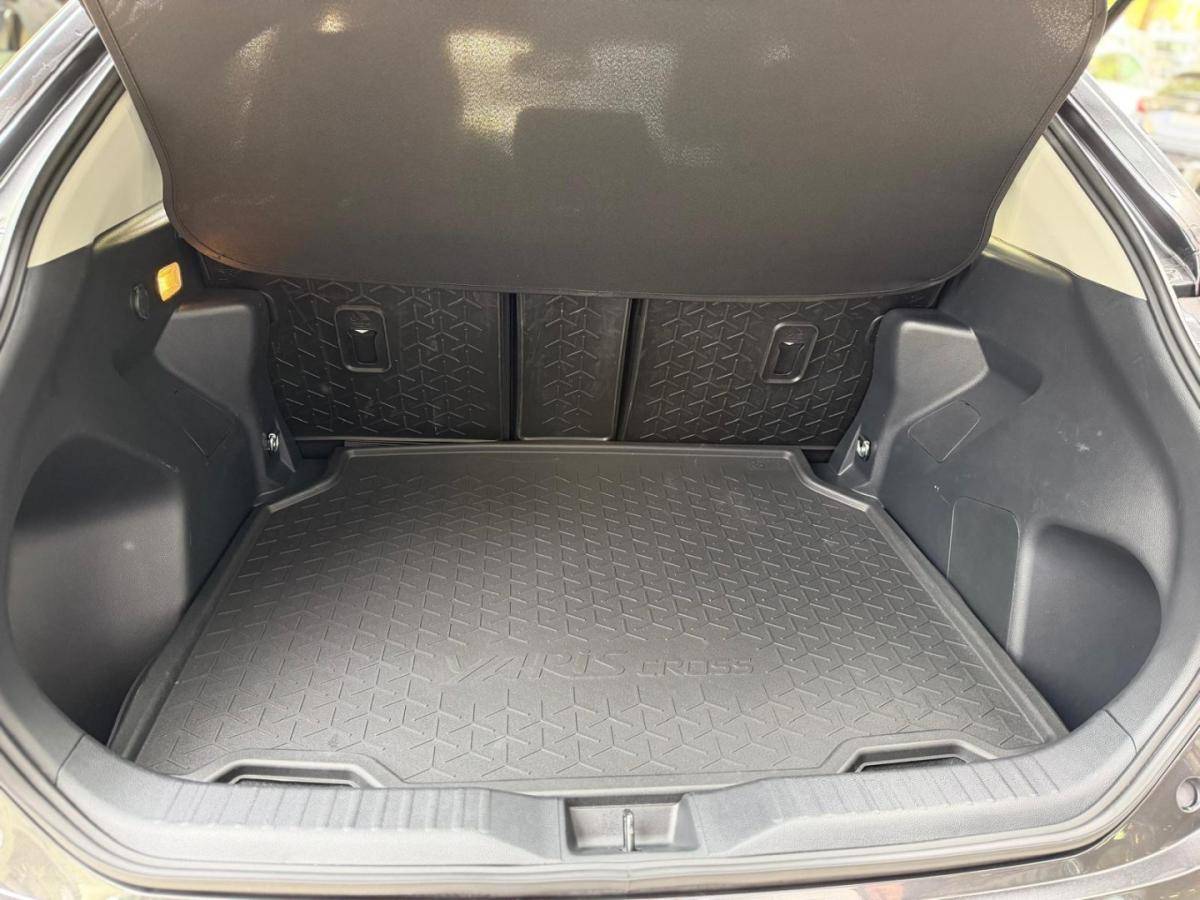 toyota-yaris-cross-2023-hibrido-1490cc