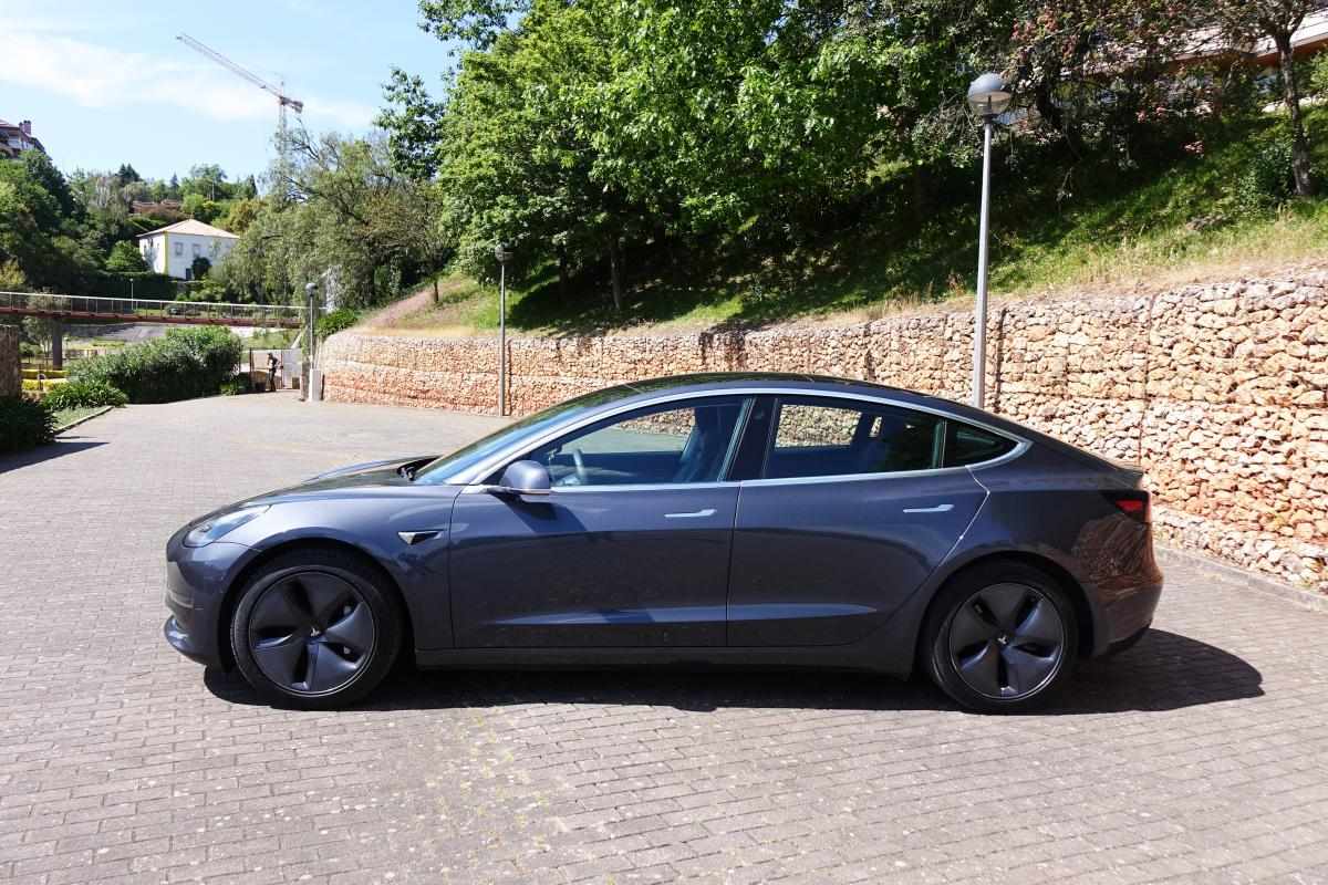 tesla-model-3-standard-range-2019-eletrico
