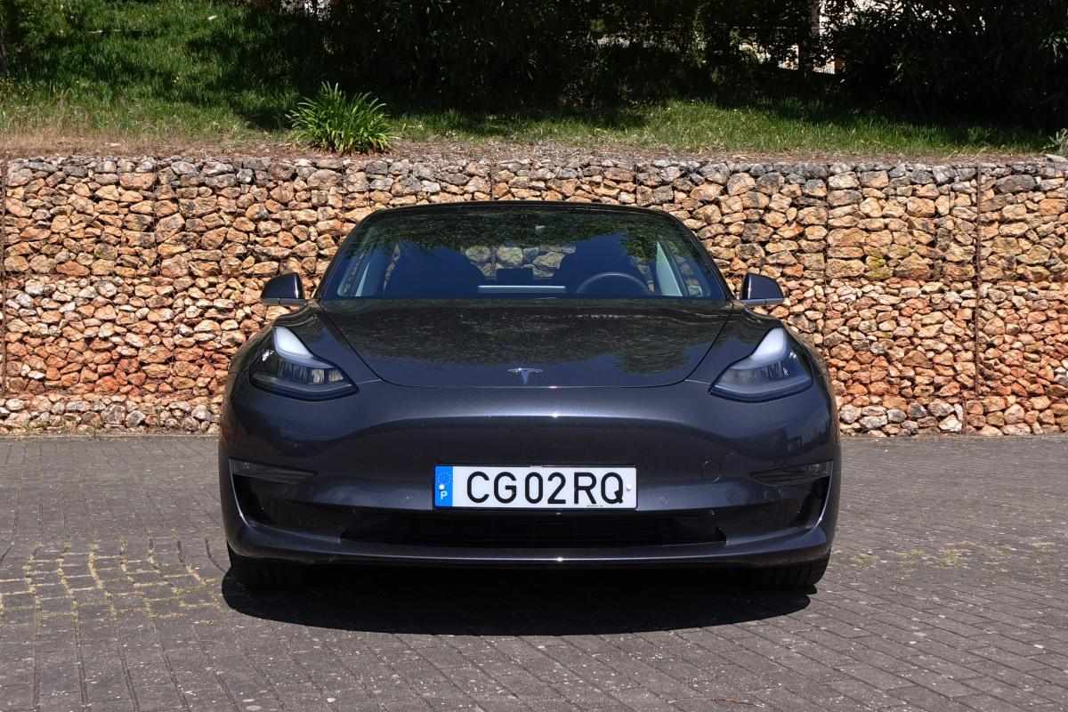 tesla-model-3-standard-range-2019-eletrico
