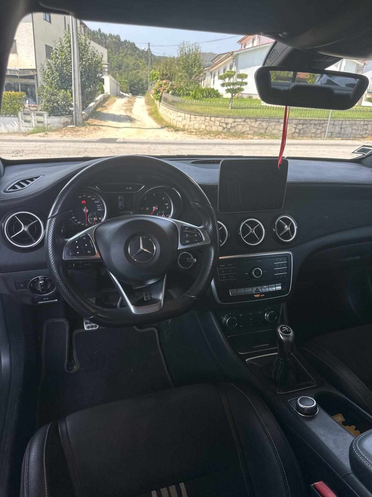 mercedes-benz-cla-180-d-blueefficiency-2018-diesel-1461cc