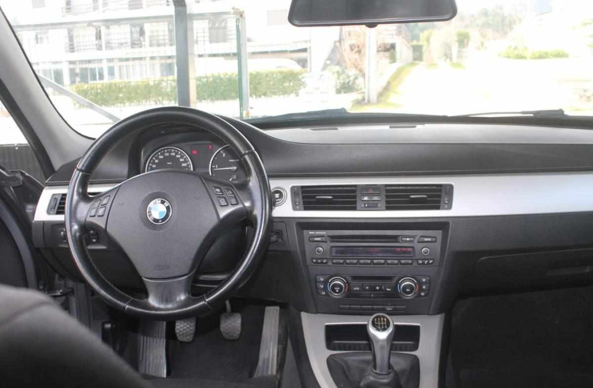 bmw-serie-3-318d-2-0-2011-diesel-1995cc