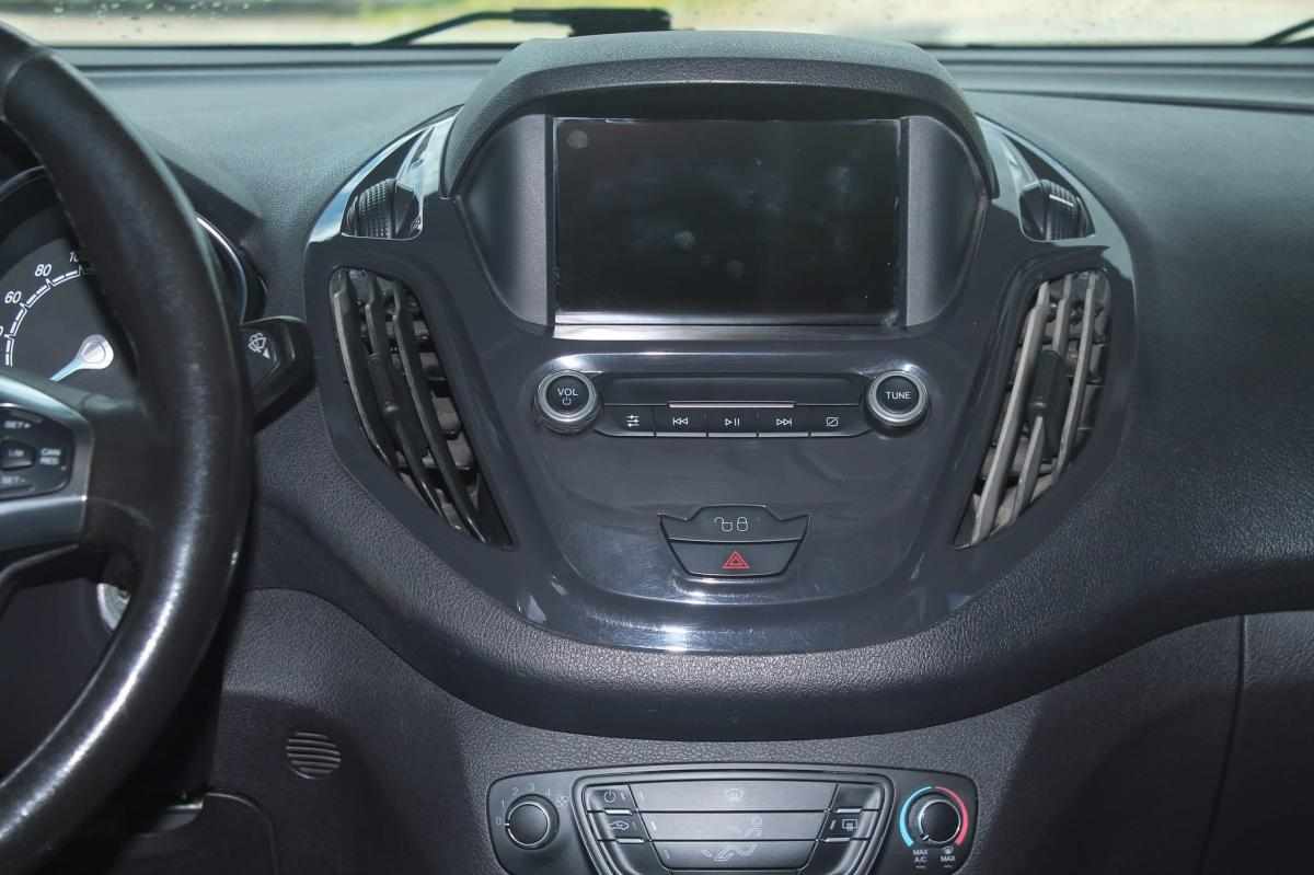 ford-tourneo-1-5-100cv-2019-diesel-1499cc