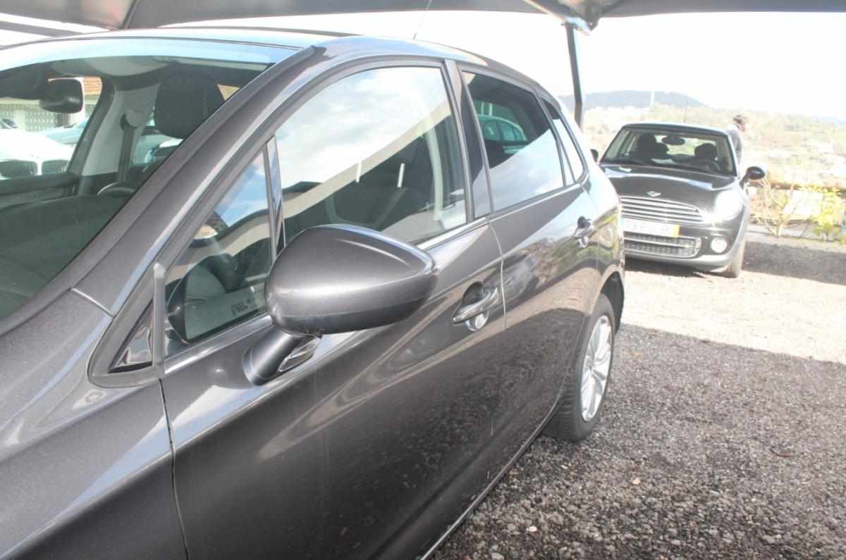citroen-c4-2017-diesel-1560cc