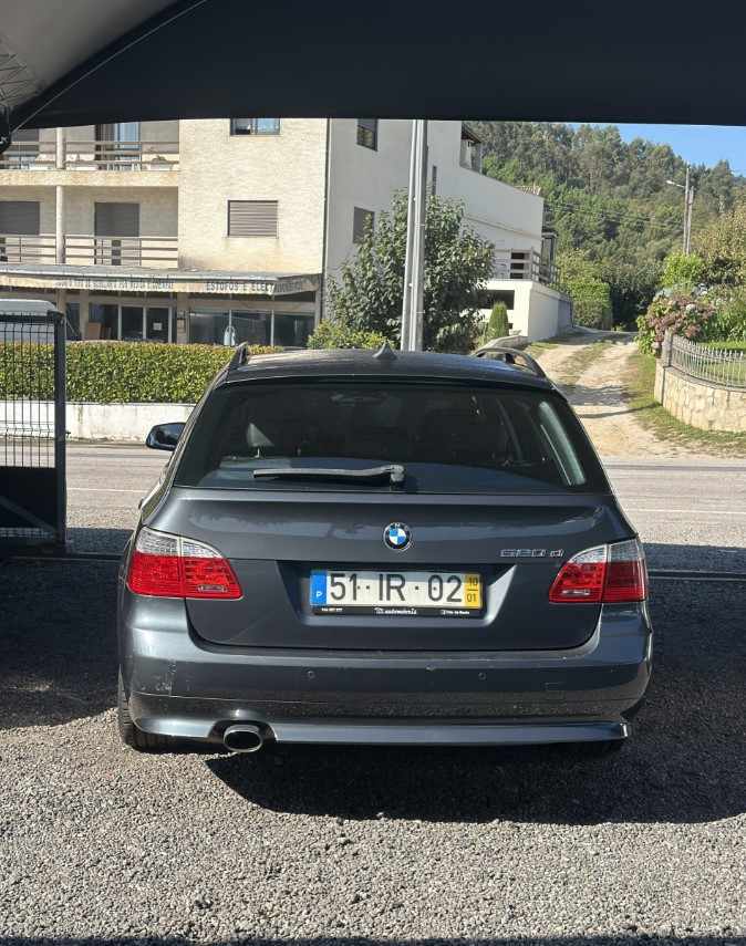 bmw-serie-5-520d-touring-2010-diesel-1995cc