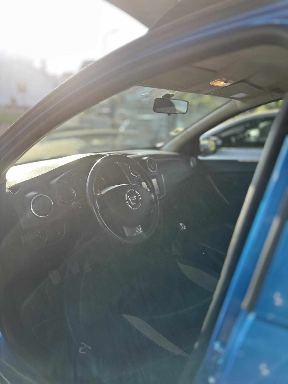 dacia-sandero-0-9-tce-2015-gasolina-898cc