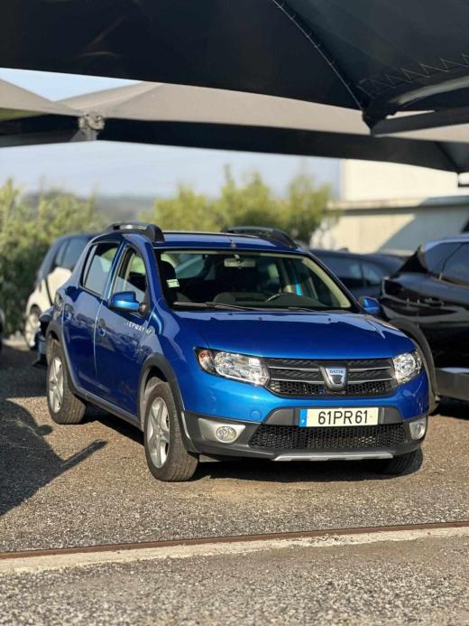 dacia-sandero-0-9-tce-2015-gasolina-898cc