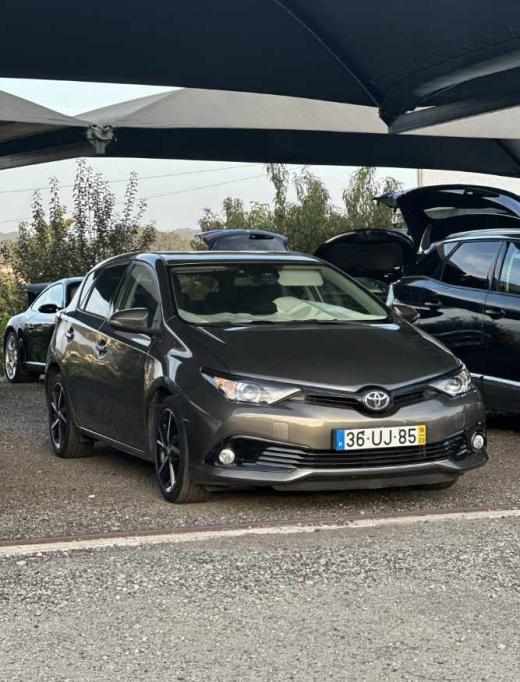 toyota-auris-1-4-d4d-2018-diesel-1364cc