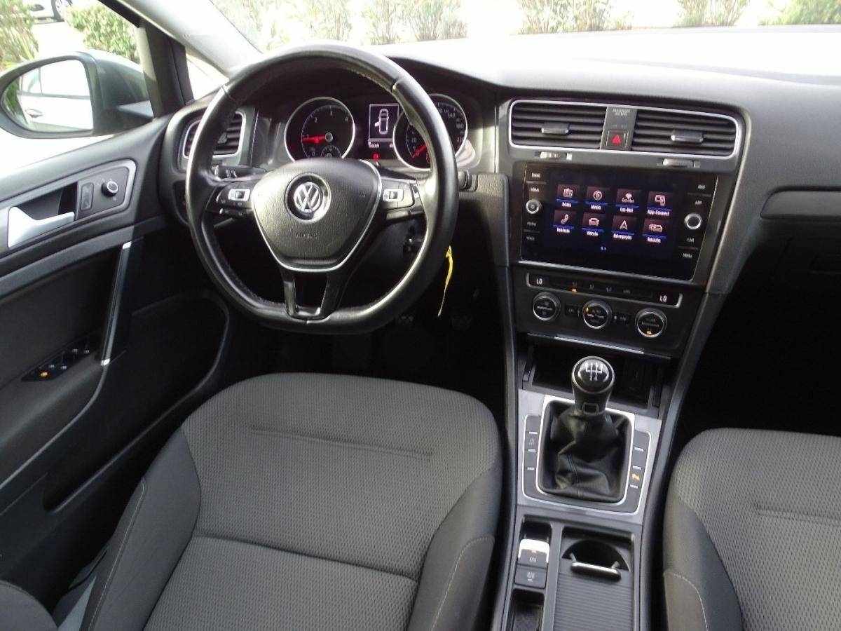 volkswagen-golf-variant-2019-diesel-1598cc