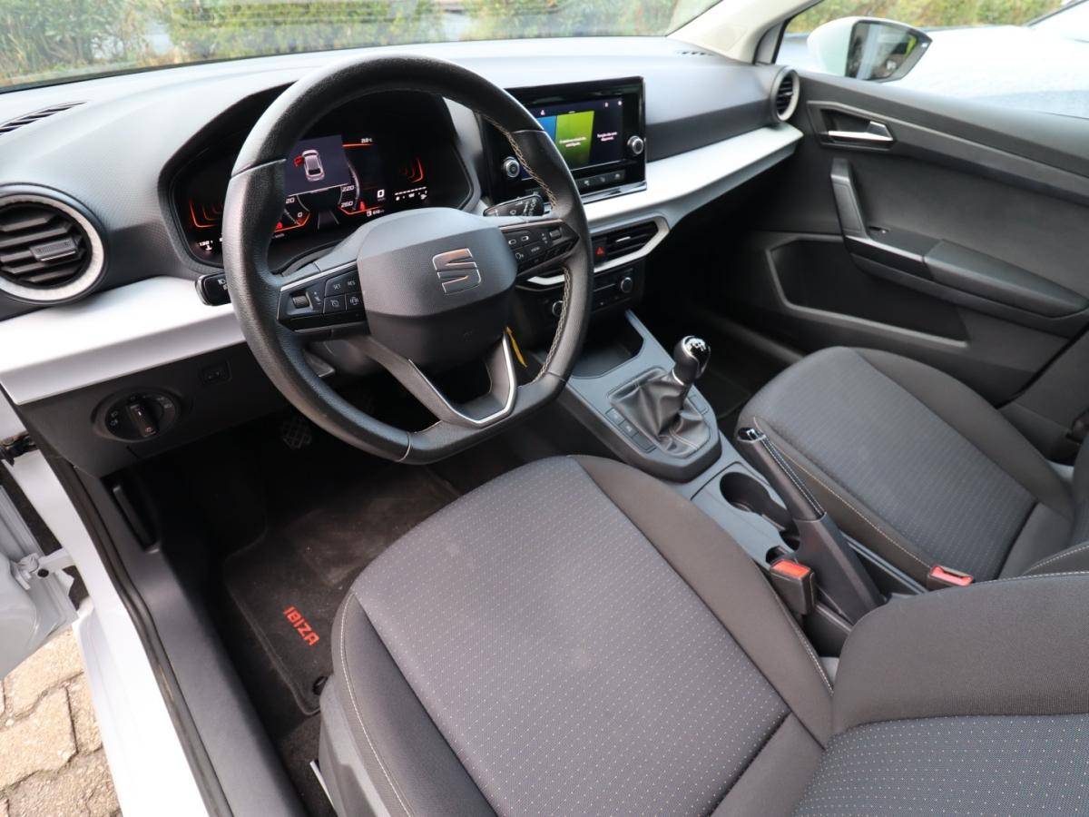 seat-ibiza-2023-gasolina-999cc