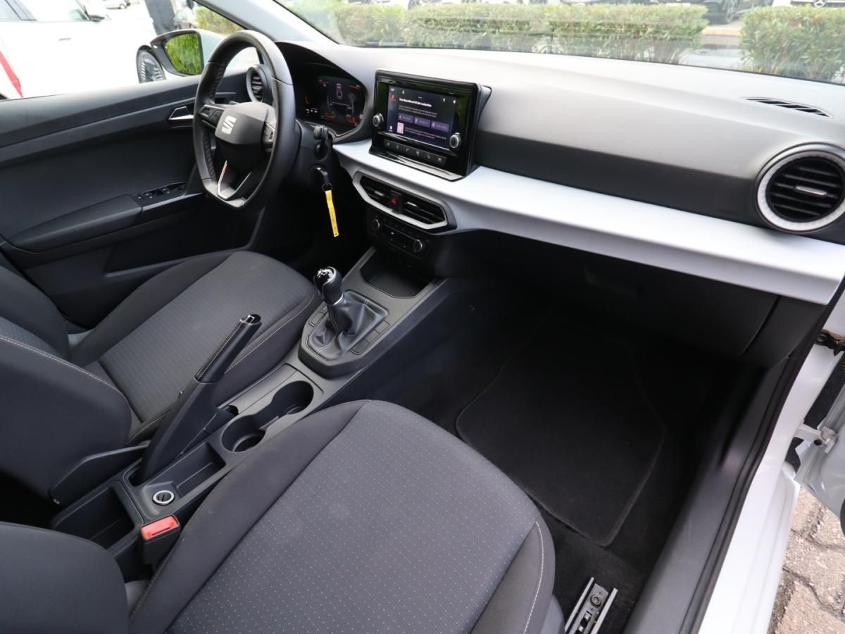 seat-ibiza-2023-gasolina-999cc