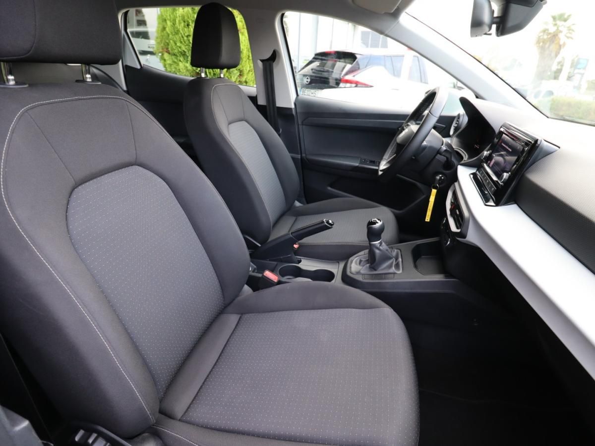 seat-ibiza-2023-gasolina-999cc